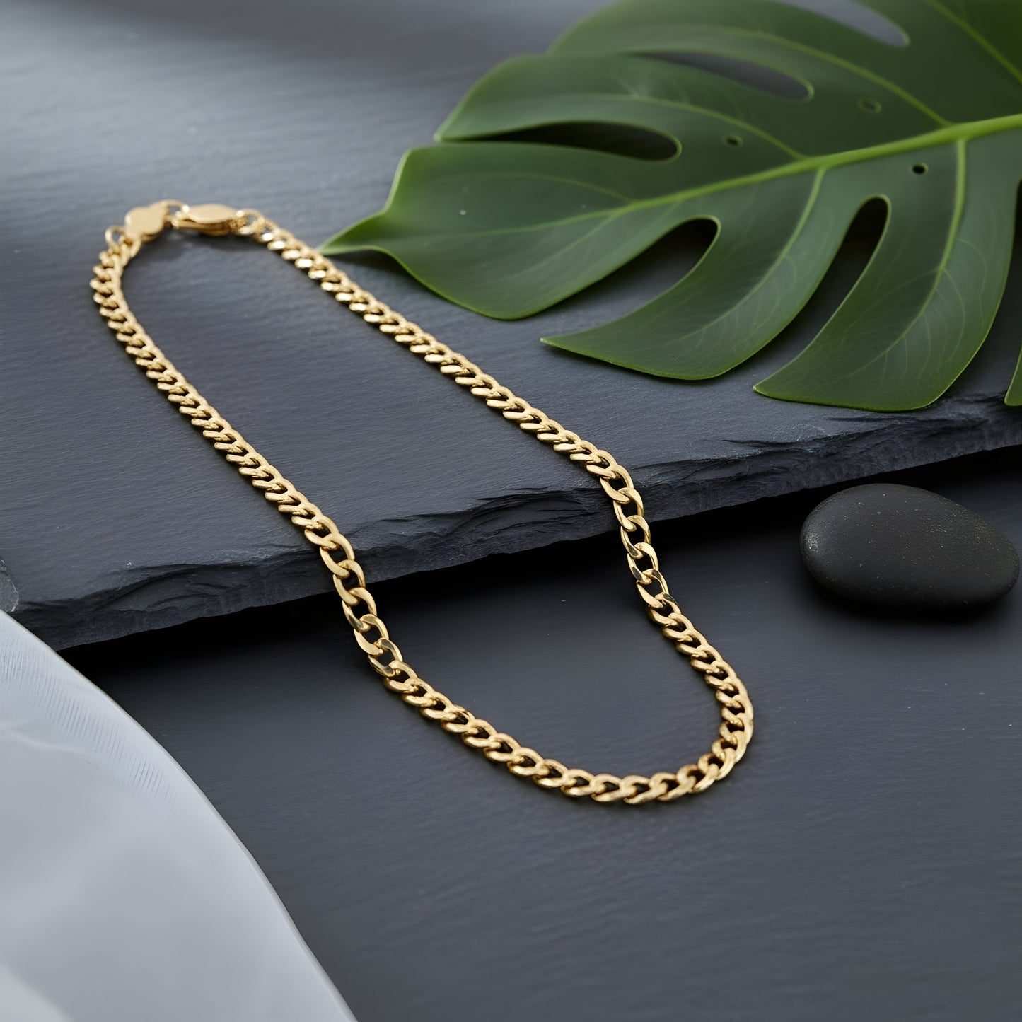 Arivah Anchor – Gold-Plated Chain